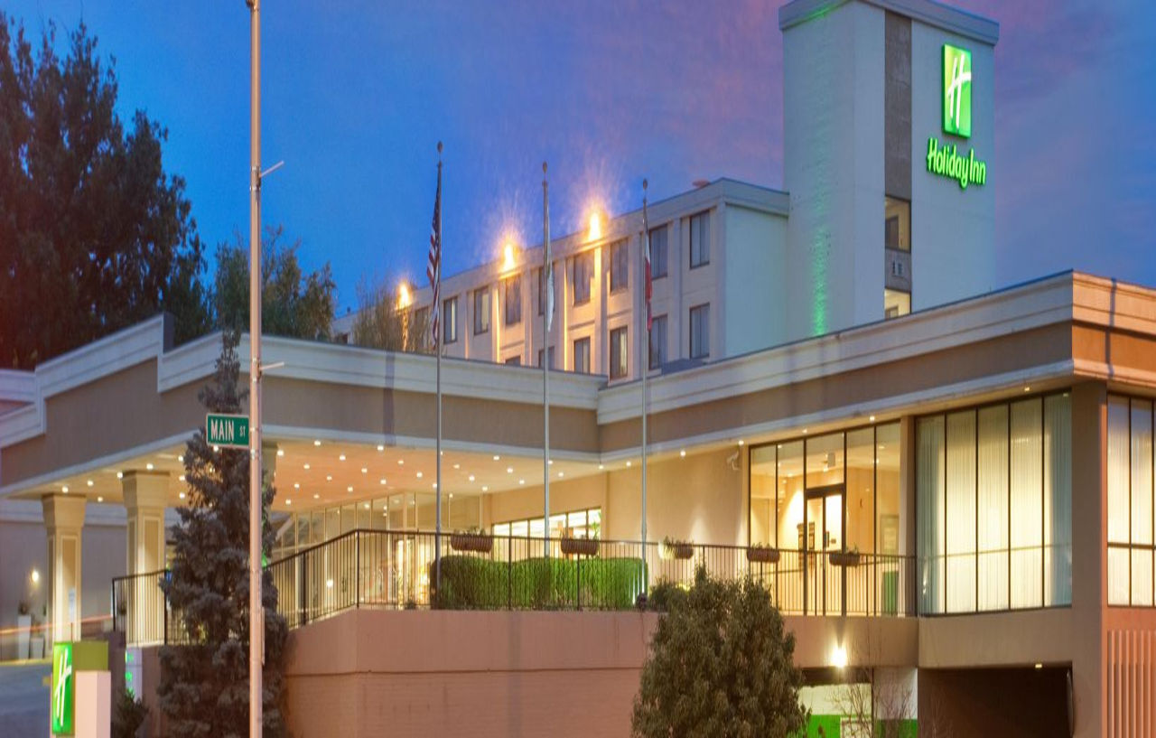 Country Club Plaza Hotel 3*